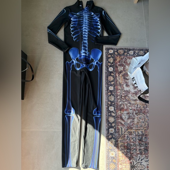 SKELETON ONE PIECE - Picture 2 of 7